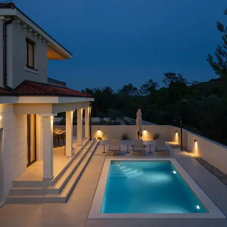 Daeva Villa Drage